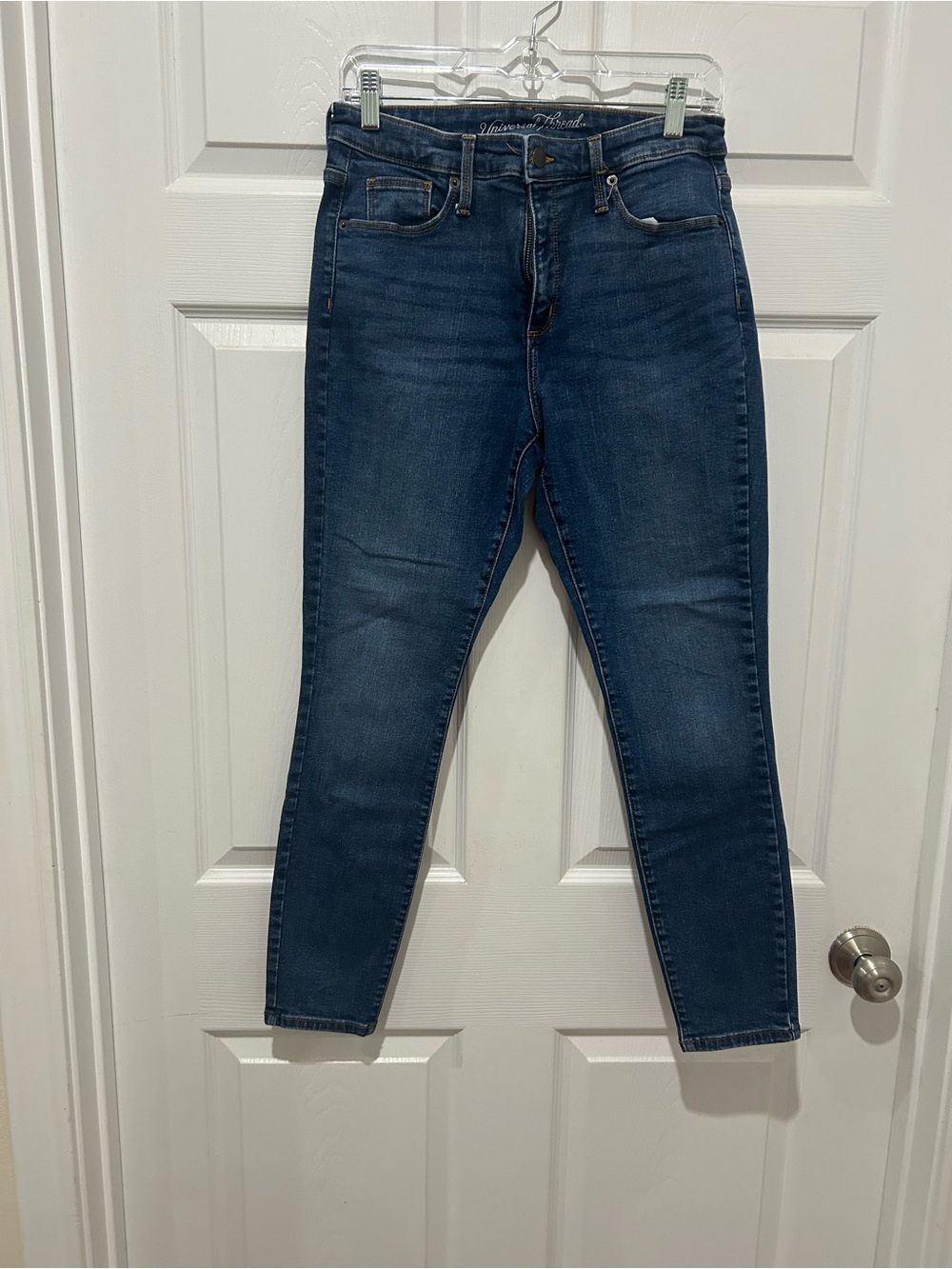 Universal Thread Dark Blue Skinny Jeans